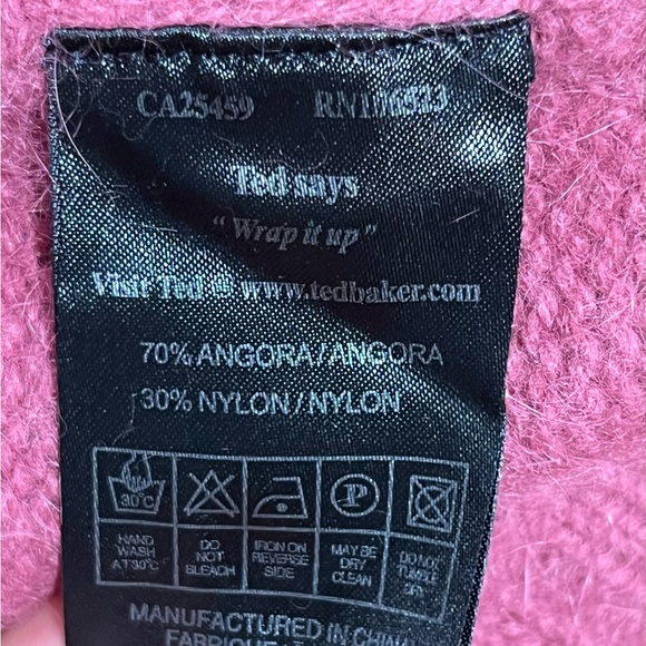 Warm , Fuzzy Ted Baker Angora Raspberry Sweater size 4 - Picture 4 of 6